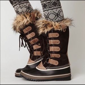 Sorel Joan of Arctic Brown Winter Boots